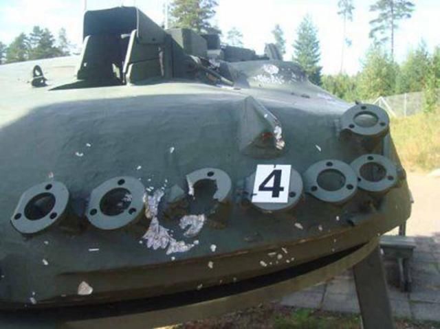 《红海行动》炮弹撞柱子不爆炸是真实的,说太假的人不