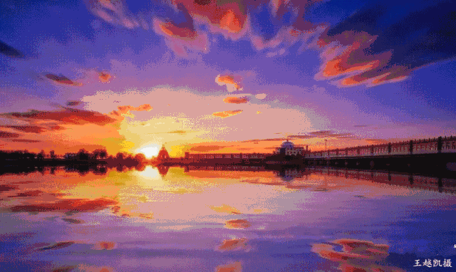 背景 壁纸 风景 天空 桌面 640_382 gif 动态图 动图