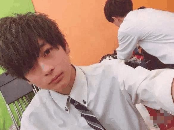 啥是选美小姐 t0109fe396eaebded59.jpg?size=585x438