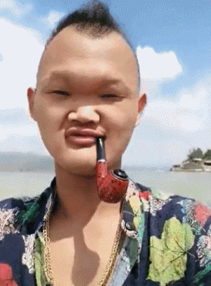 搞笑gif:终于知道为什么东北人都那么年轻了