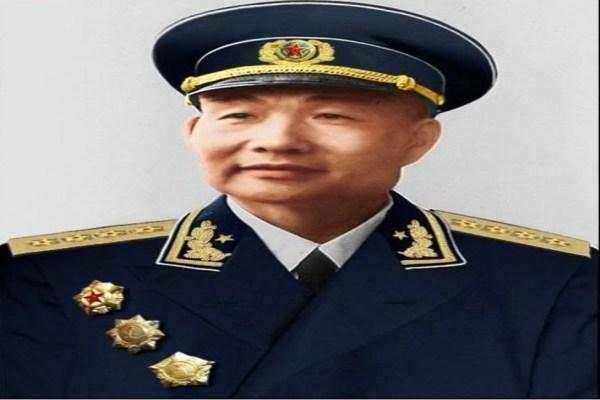 空军司令刘亚楼55年授衔为何只是上将