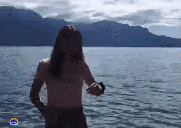 搞笑gif:这年头找女朋友一定要慎重,不然晚上要冻死!