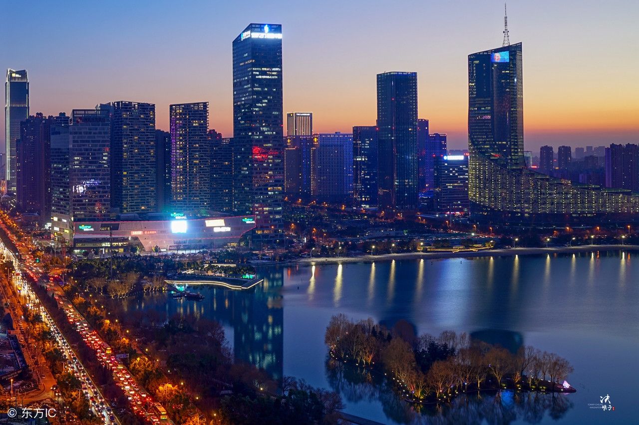 合肥天鹅湖畔:美丽的城市天际线,给城市带来一道美丽风景!