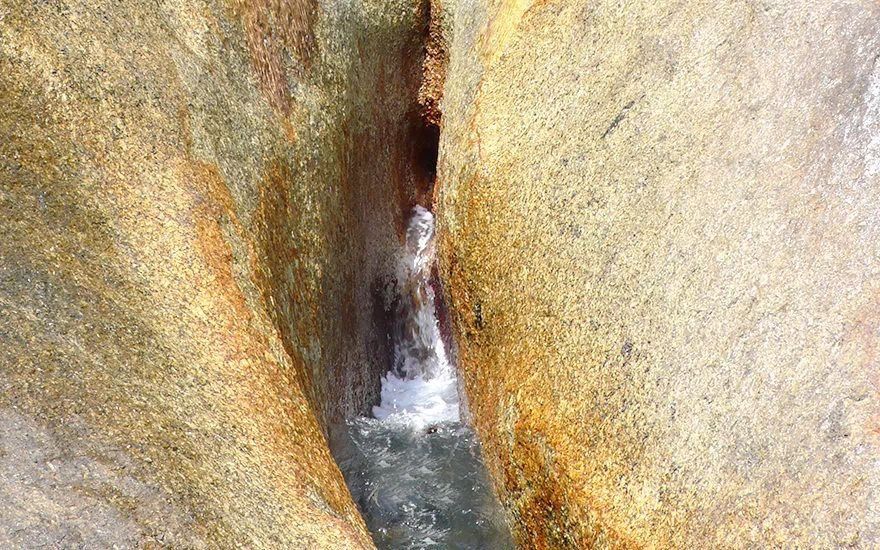 世界最"流氓"的十处景区真扎眼!看来景区也得分"少儿不宜"