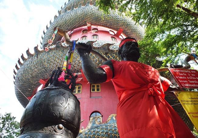 泰国不为人所知的寺庙,龙庙