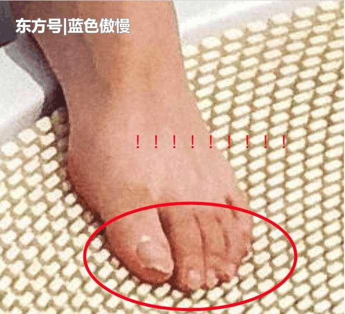 吴亦凡晒照被网友发现黄色不洁脚趾甲,网友:这是张有味道的照片