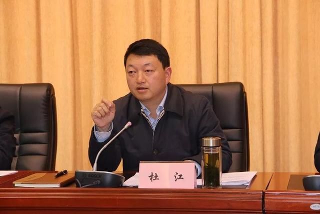 堆龙德庆区召开第六批驻村工作总结表彰暨第七批驻村工作动员大会