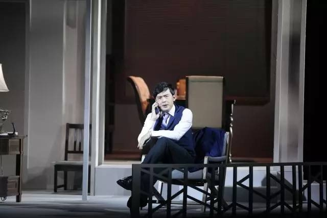 编剧:冯丽 导演:王延松 复排导演:金冶 主要演员: 吕丽萍饰叶心怡图片