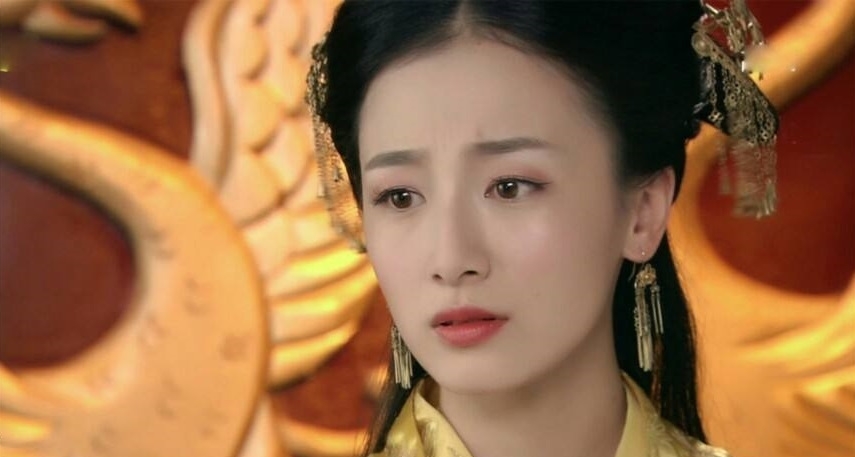 最早认识这姑娘是在唐人剧《轩辕剑之天之痕》的一个单元,和马天宇