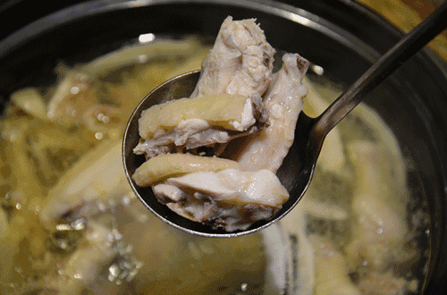 鸡汤添加海洛因也能上瘾?食物中添加罂粟壳到底算不算