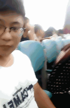 搞笑gif图:猪肉脯是这么做的?看完再也不想吃了.