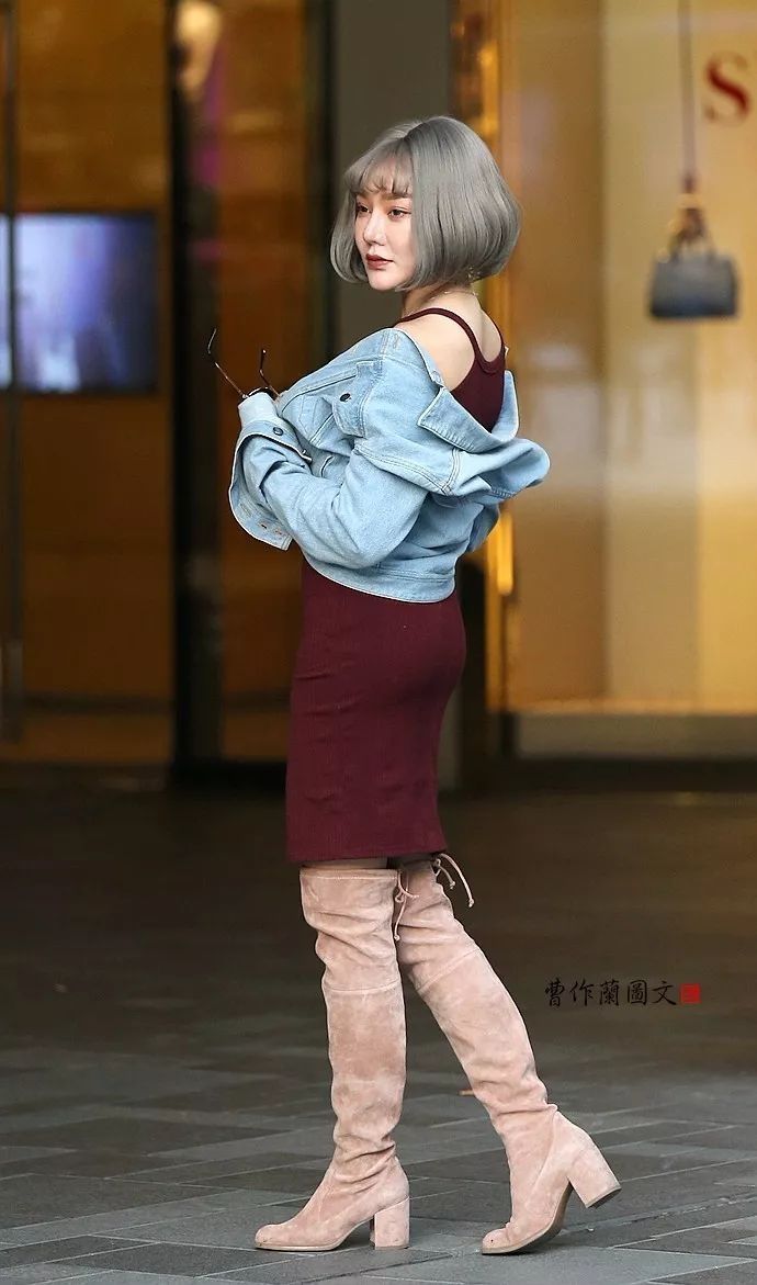 街拍:图片靴性感,性感高筒堪比黑丝女生欧美程度皮肤美女图片