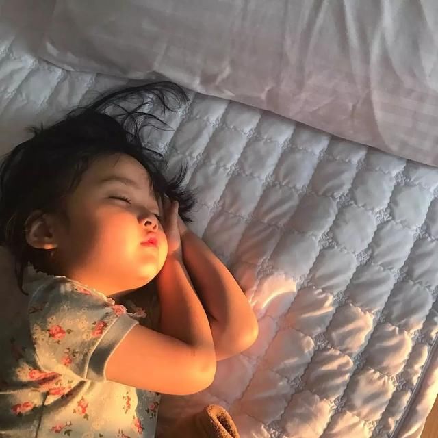 有一个感受手机的女儿是导入?表情表情长成位置包qq图片
