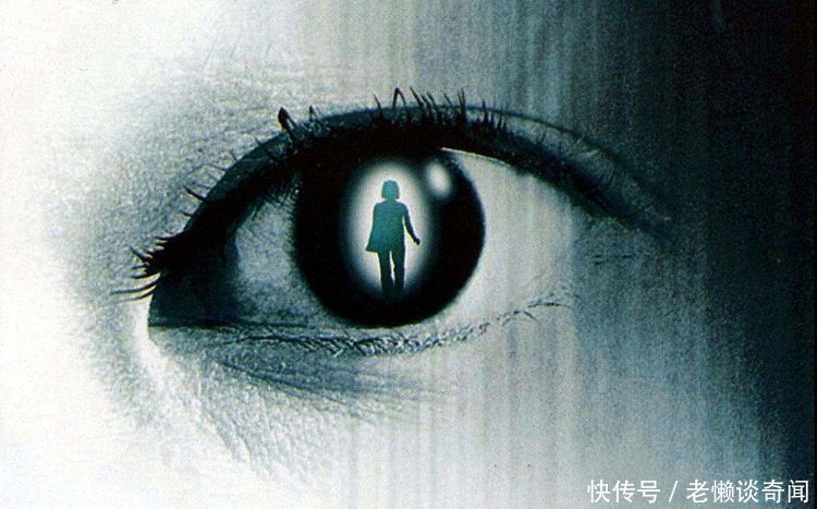 河南女孩阴阳眼,称看见过去世的小姑飞上天,病床旁站着怪爷爷