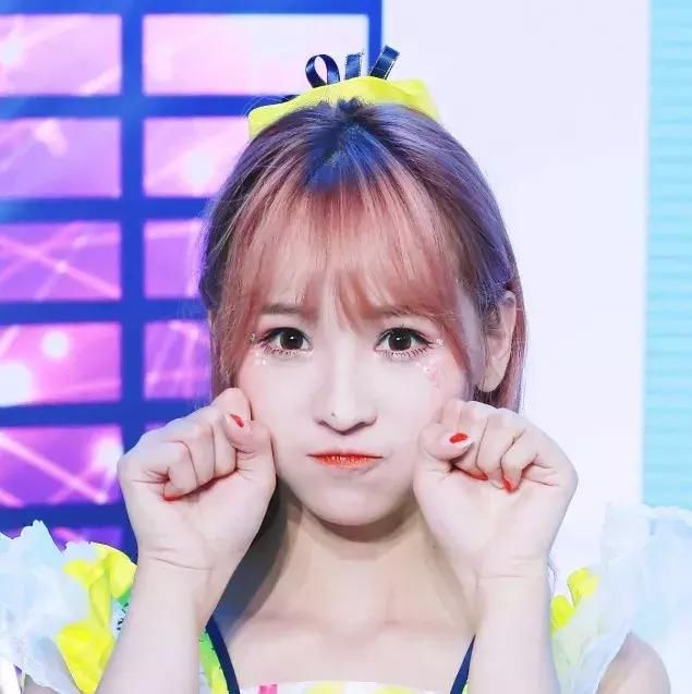 想问一下。适合女生用的电脑有哪些。主要是散