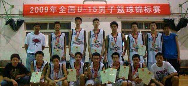 全美天球员高中2米18,身高高中联赛场均21有所焦作市几男篮哪?图片