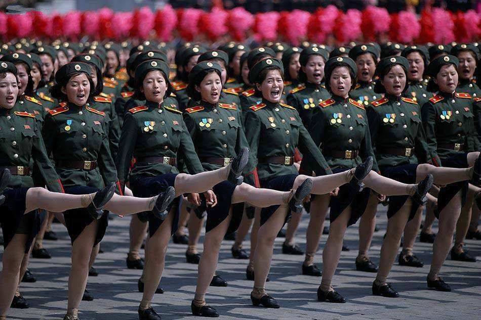 朝鲜的美女士兵,最后一张让人心动