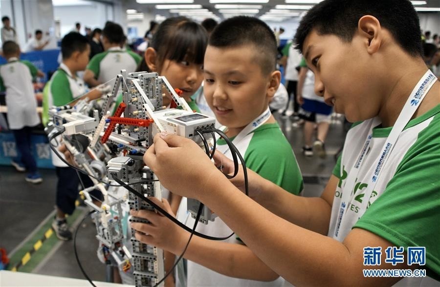世界机器人大赛冠军赛在京举行