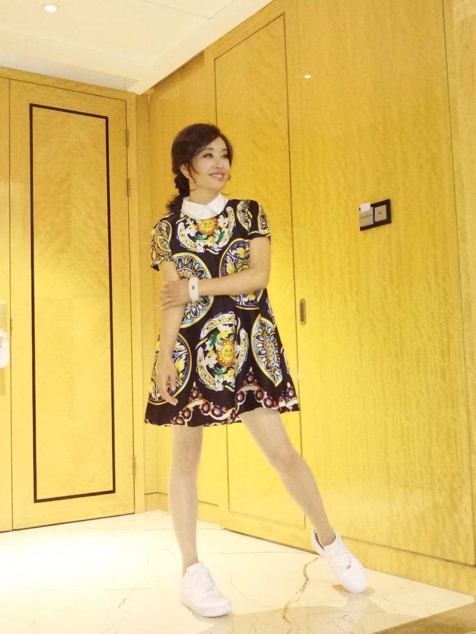 女富商刘晓庆被抓图片