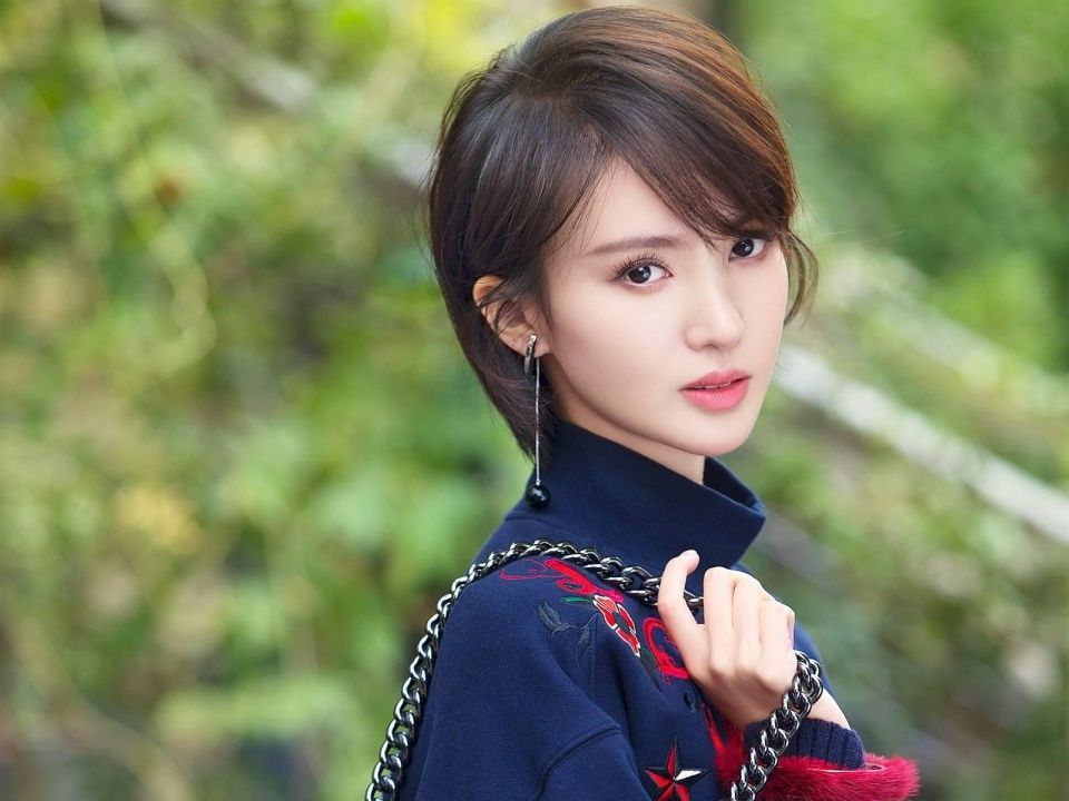 2008年出生的女明星,2005年出生的女明星 娱乐圈六位舞蹈专业出身的女明星,你喜欢哪位呢?