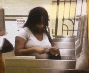 最新一期内涵爆笑动图 空闺寂寞,大姐姐我来陪你吧!