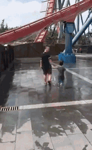 搞笑gif图:现在的年轻人,真是不简单呢