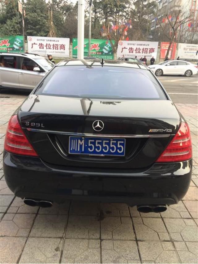 最贵的奔驰轿车(迈巴赫s级单列除外),s65l amg,车牌不错,五个5.