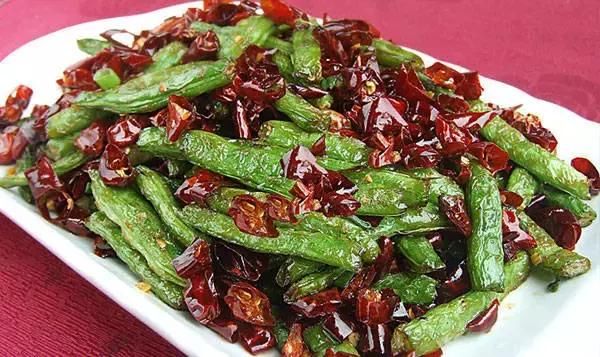 过年请客必备的排骨,这些菜既好吃又简单!又名菜谱图片