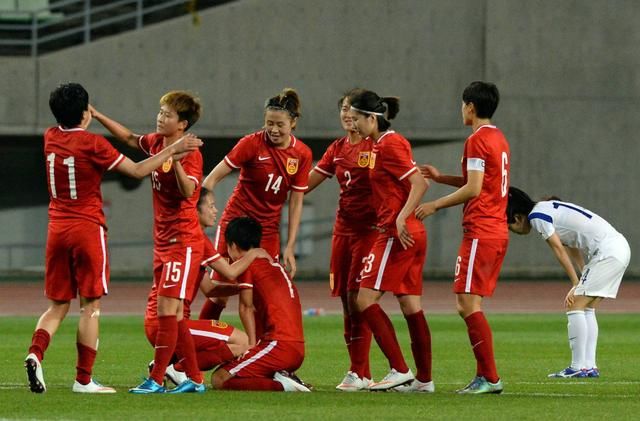 亚洲杯惜败日本 中国女足道歉 该道歉的是全体国人!