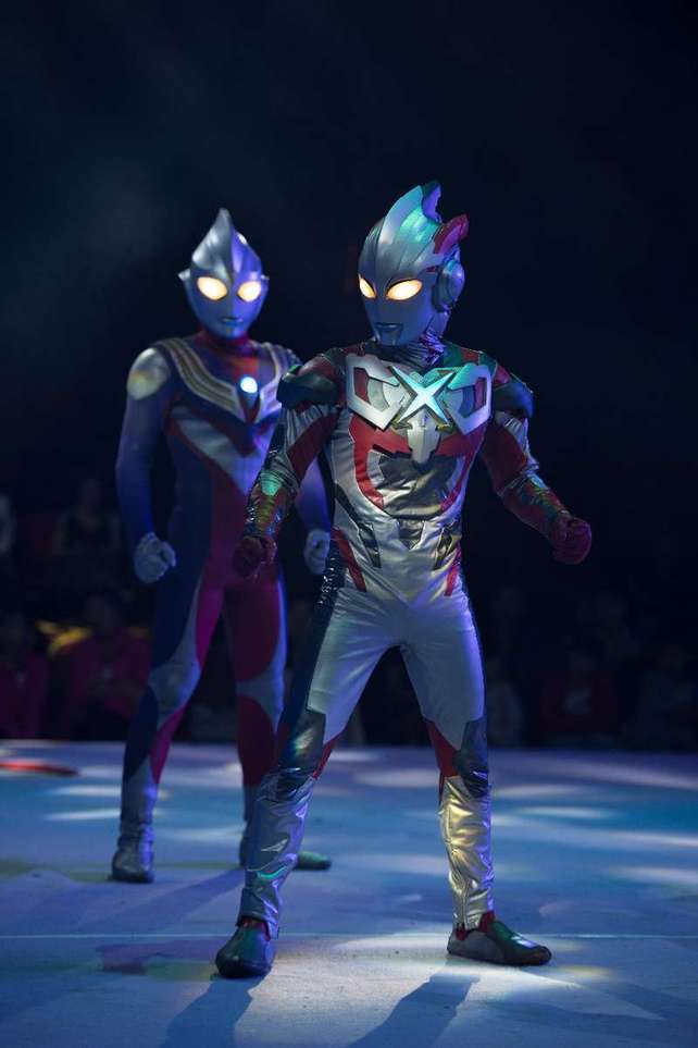 奥特曼展览澳门开幕 真人版舞台剧同时上演