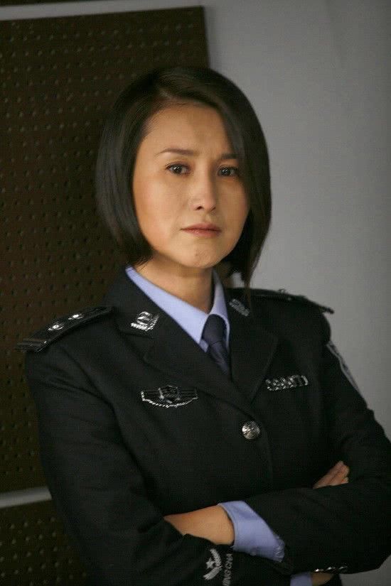 相信大家都看过《重案六组》这部电视剧,当年真的非常火,深受广大电视