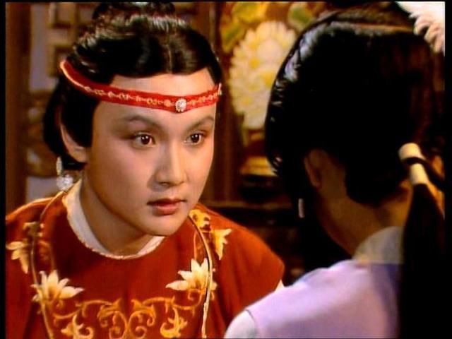 致敬经典版贾宝玉欧阳奋强从小到大图片集锦:幸福美满