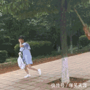 我手里可以是装了8倍镜的98k,小心我秒你的头哦