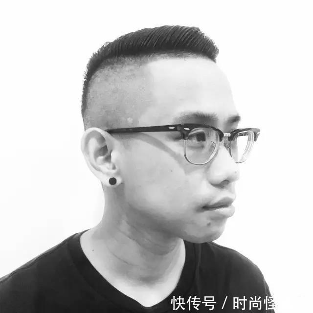 二,文艺青年型 突出艺术家气质,标榜的就是特立独行的性格.