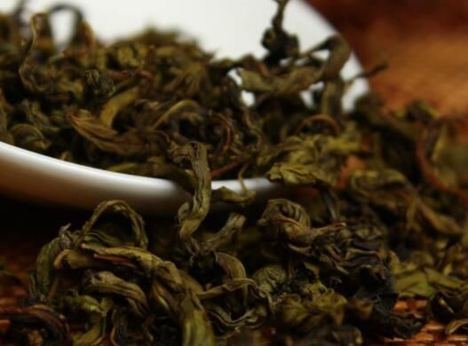 常喝功效茶的丁香与丁香有哪些,喝丁香茶租房作用禁忌大楼时有图片
