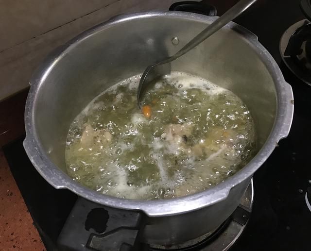 私房人教东山岛海边菜谱你5分钟学煮猪肉骨脂食谱减计划图片