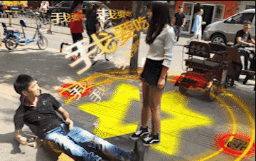 搞笑gif: 一看就不是蓝翔毕业