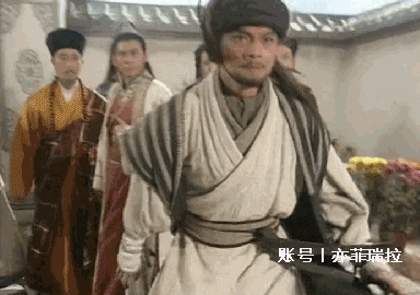 乔峰和鸠摩智这次比试,武打动作设计得很不错.