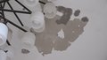【零距离帮忙】破难题解民忧启用公维基金修缮漏雨房屋
