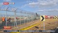 韩国务安机场事故致100多人遇难 黑匣子已找到