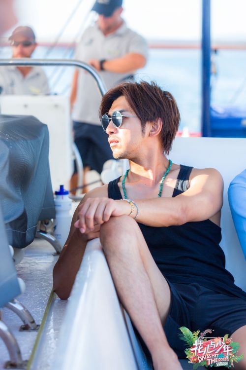 综艺收官游澳洲 陈柏霖大玩浮潜诠释阳光少年