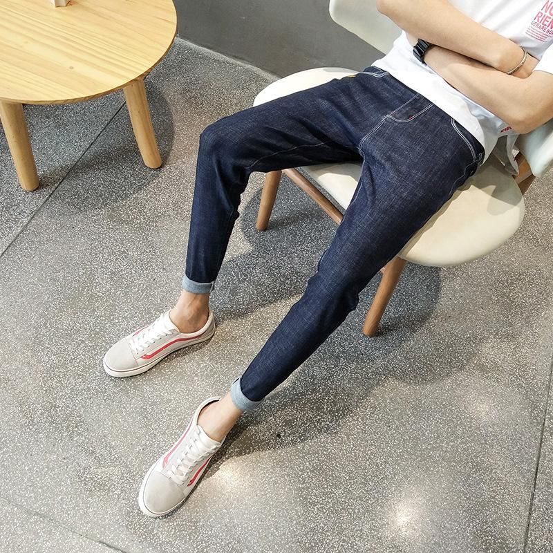 过气的长裤别穿啦,这6款男士九分裤修身时尚,