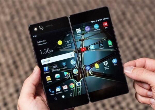 中兴抢先发布全球首款折屏手机,它将直击华为