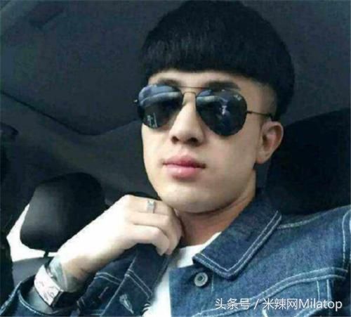 快手主播仙洋与巴扎黑酒店混战 刀枪棍棒见血