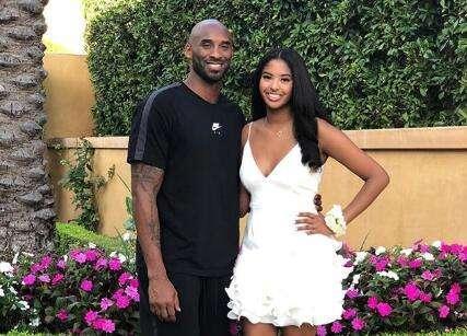 科比女儿Gigi去世 13岁同科比坐飞机不幸坠毁(图7) 科比女儿Gigi去世 13岁同科比坐飞机不幸坠毁(图7)