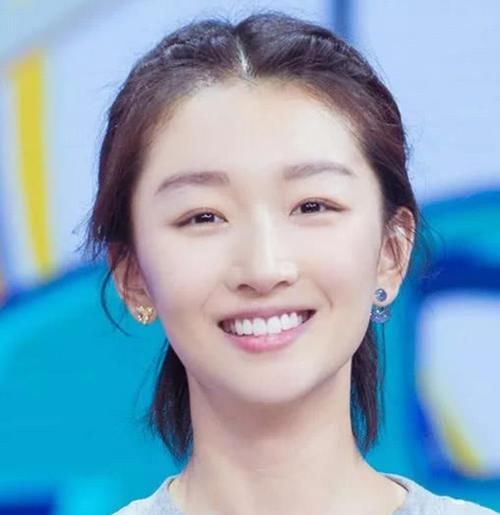 赵丽颖发型清新自然,宋茜的无人能比,只有她的