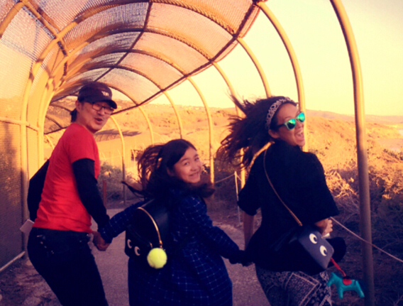 赵薇隐藏的16岁儿子曝光,黄有龙不生气,反而更