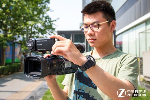 婚礼大神谈感受 专访jvc hm360摄像师