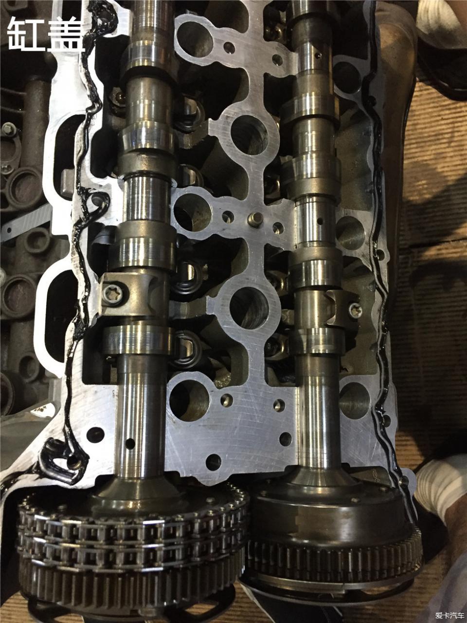 触目惊心,劣质机油导致的奔驰S400L发动机大