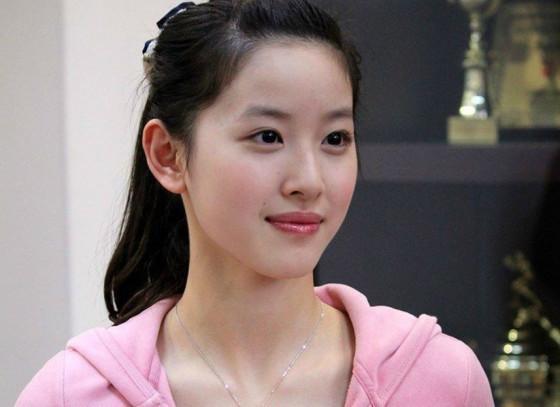 刘强东在外包养小三?名字叫小微,事实却是如